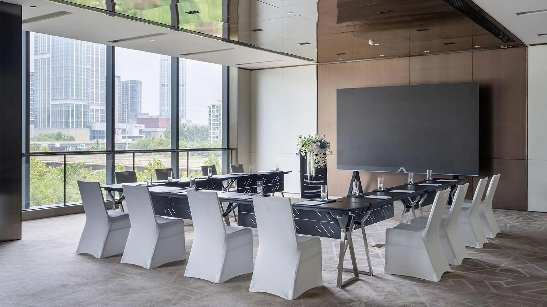 Intercontinental Hotels Zhengzhou Zhengdong