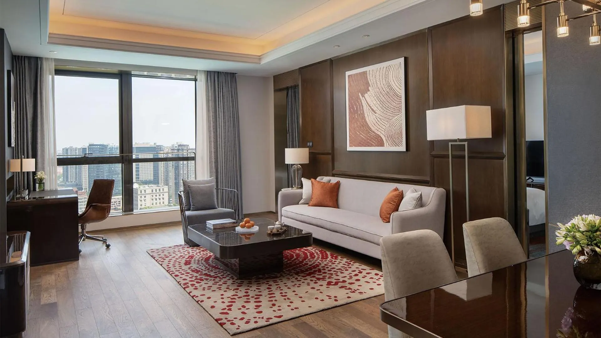 Intercontinental Hotels Zhengzhou Zhengdong 5*,